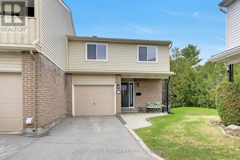 29645242/d-30-black-forest-lane/arbeatha-park/ottawa/ontario/K2H5C8_1