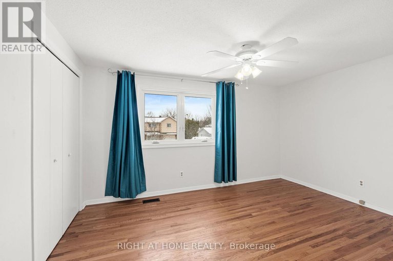 29240134/9-aurora-crescent/manordale/ottawa/ontario/K2G0Z6_22