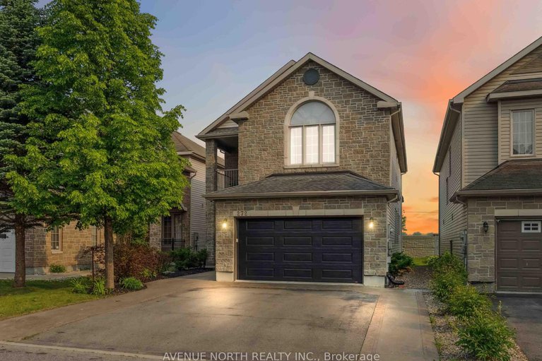 28444872/272-trail-side-circle/springridgeeast-village/ottawa/ontario/K4A5B1_34