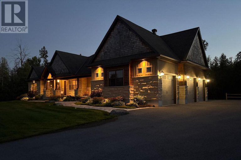 28778055/111-ironstone-court/remainder-of-stittsville-area/ottawa/ontario/K2S0L4_50