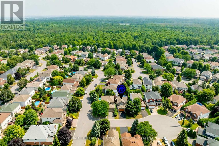28620825/4-gros-morne-court/bridlewood/ottawa/ontario/K2M2W7_46