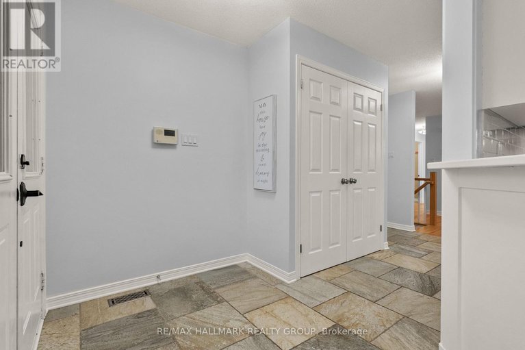 29606024/38-north-harrow-drive/longfields/ottawa/ontario/K2J4V7_5