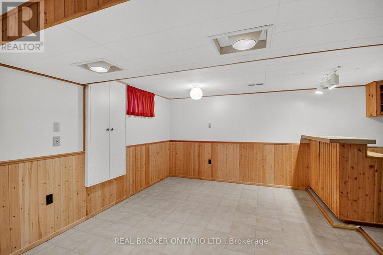 29078632/89-country-lane-w/glencairnhazeldean/ottawa/ontario/K2L1J4_16