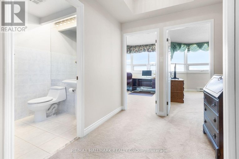 28692197/2403-1480-riverside-drive/riverview-park/ottawa/ontario/K1G5H2_12
