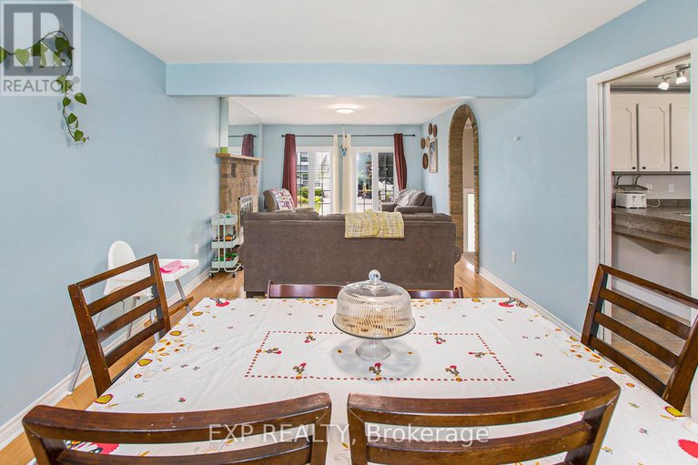 28598895/47-meikle-street/morrisburg/south-dundas/ontario/K0C1X0_12
