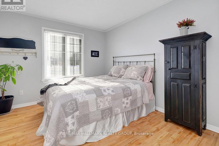 27917592/3028-drew-drive/north-dundas-mountain-twp/north-dundas/ontario/K0E1W0_23