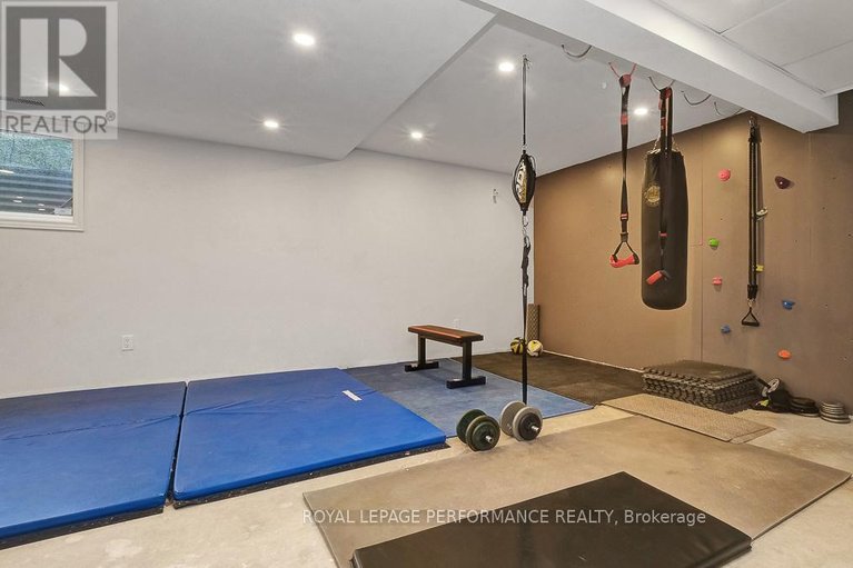 29613809/40-rivergreen-crescent/bridlewood/ottawa/ontario/K2M2W9_23