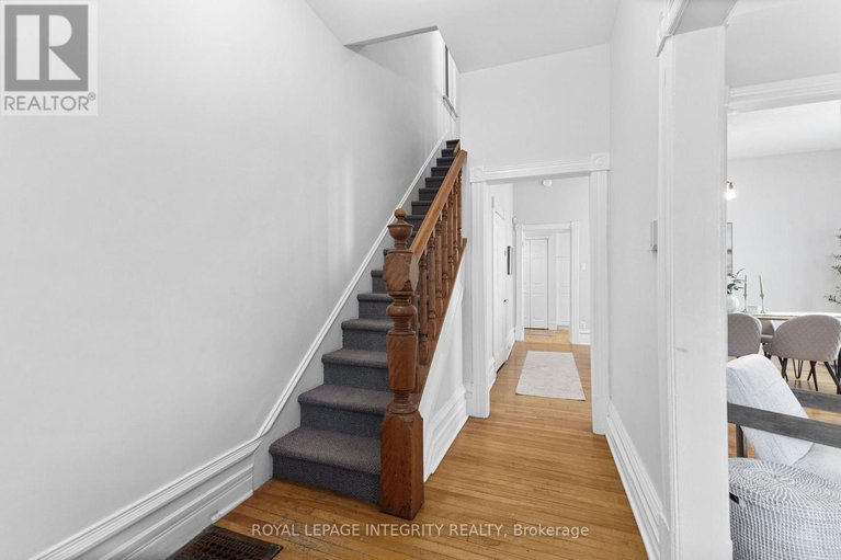 28651932/29-strathcona-avenue/glebe/ottawa/ontario/K1S1X3_17
