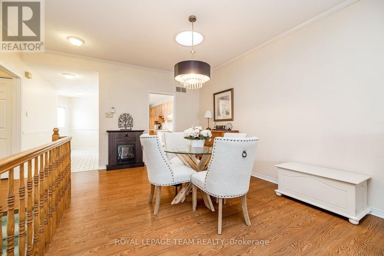 29528668/27-pine-needles-court/stittsville-central/ottawa/ontario/K2S1G5_11