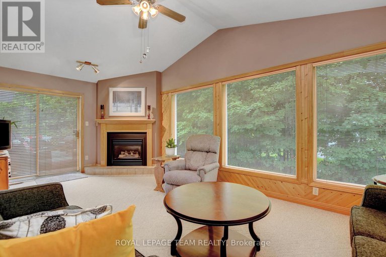 28663805/1043-county-rd-44-road-e/north-grenville-twp-kemptville-east/north-grenville/ontario/K0G1T0_14