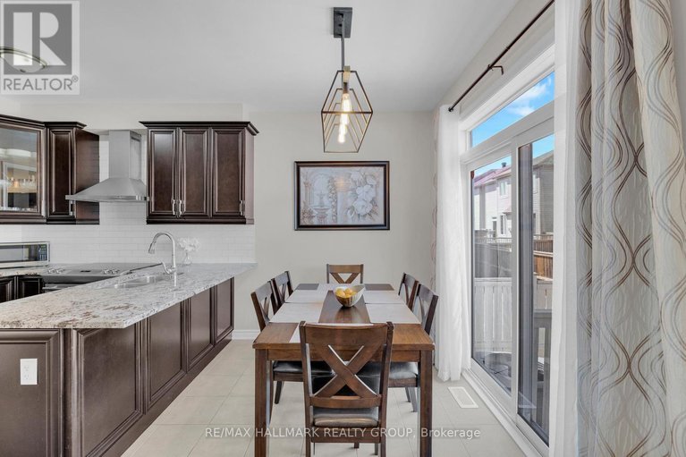 29643093/229-meadowbreeze-drive/emerald-meadowstrailwest/ottawa/ontario/K2M3A6_14