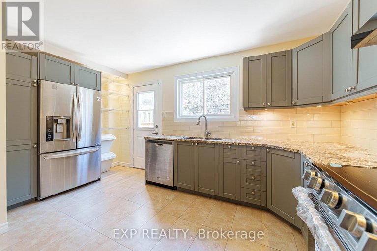 29672754/1518-lepage-avenue/carlington/ottawa/ontario/K1Z8C9_8