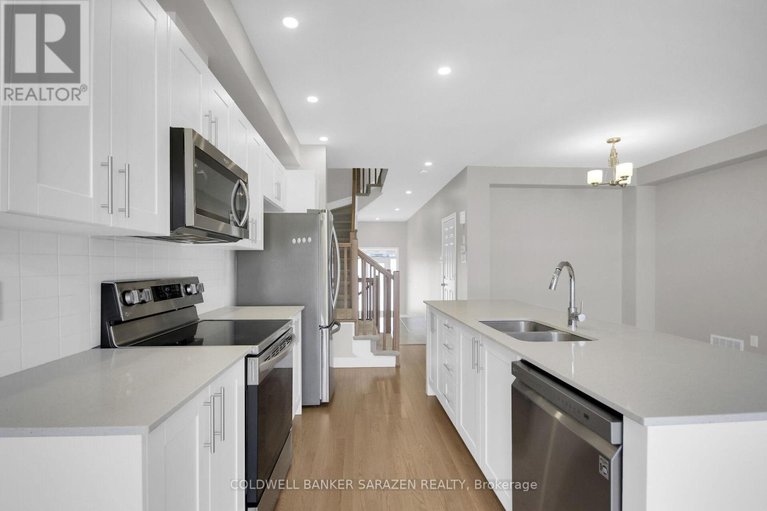 28767740/2029-allegrini-terrace/emerald-meadowstrailwest/ottawa/ontario/K2S1B6_26