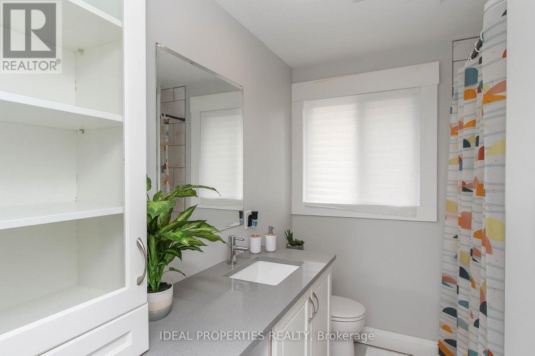 29212818/1326-tara-drive/copeland-park/ottawa/ontario/K2C0S7_24