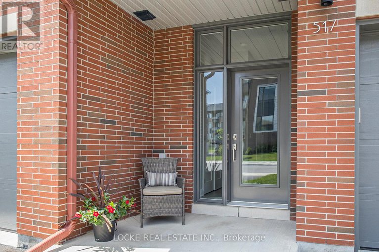 28596874/517-pimiwidon-street/cfb-rockcliffe-and-area/ottawa/ontario/K1K5A1_2