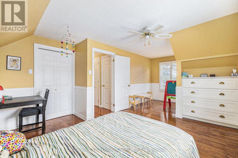 28537505/1069-arnot-road/courtland-park/ottawa/ontario/K2C0H5_24