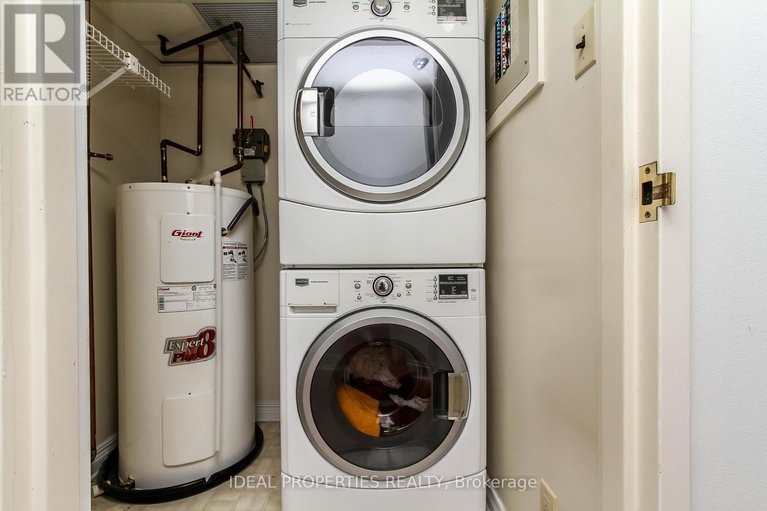 28573644/809-100-grant-carman-drive/borden-farmstewart-farmcarleton-heightsparkwood-hills/ottawa/ontario/K2E8B8_28