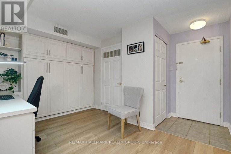 28940171/802-429-somerset-street-w/ottawa-centre/ottawa/ontario/K2P2P5_4