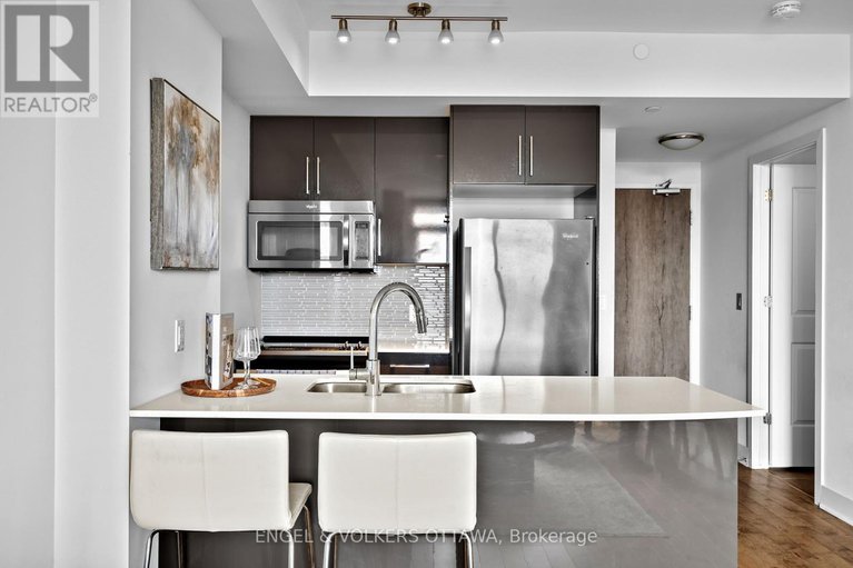 28806497/1209-485-richmond-road/westboro-west/ottawa/ontario/K2A3W9_8
