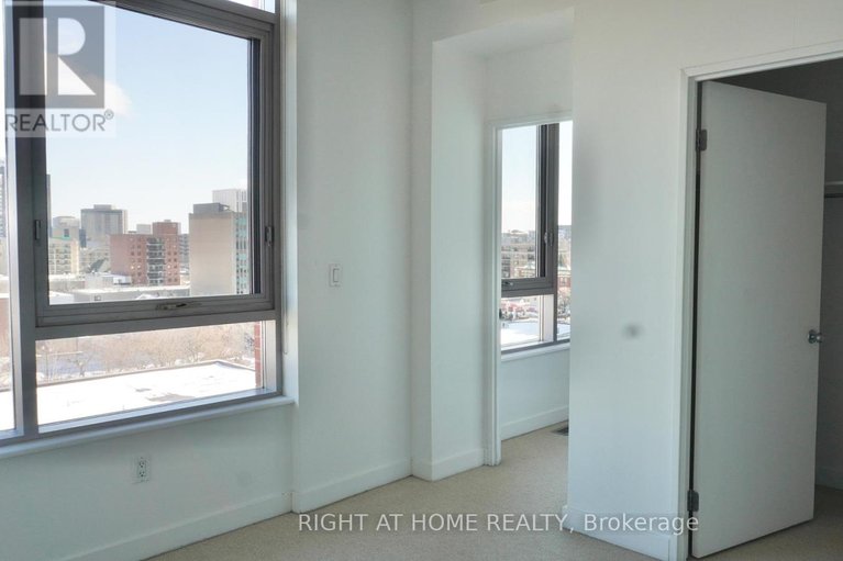 29501976/904-383-cumberland-street/lower-townbyward-market/ottawa/ontario/K1N1J7_22