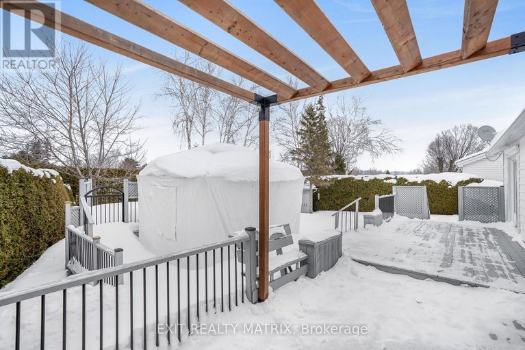 29372947/636-front-road/lorignal/champlain/ontario/K0B1K0_29