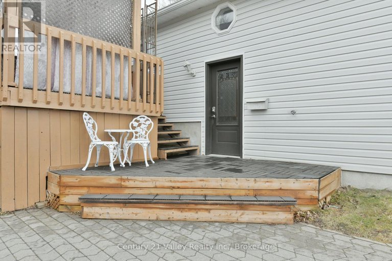 29618337/99-queen-street-n/renfrew/renfrew/ontario/K7V2A4_6