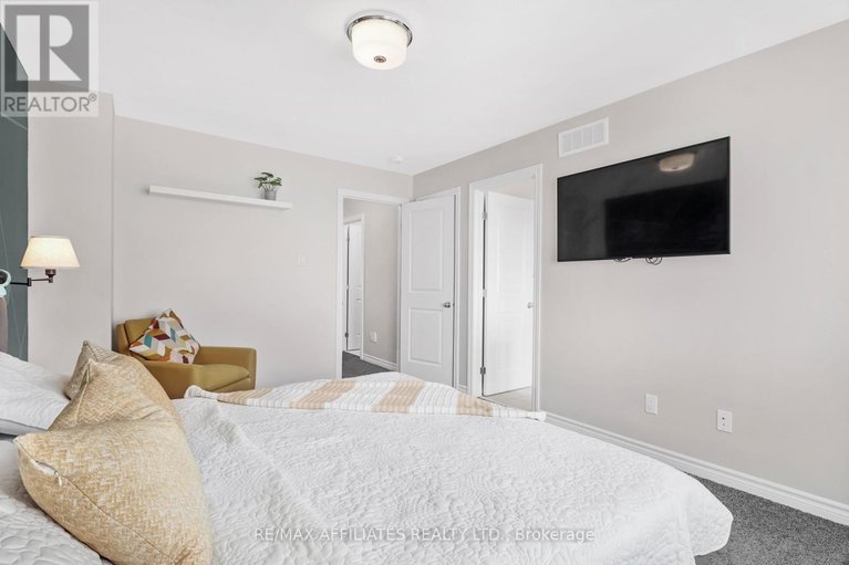 28614855/357-mishawashkode-street/camelot/ottawa/ontario/K4A1E9_21