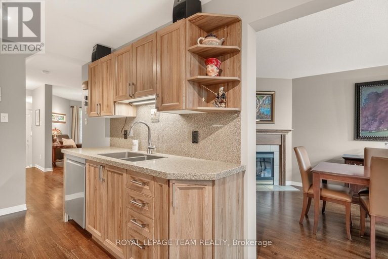 29621921/9-borealis-crescent/carson-meadows/ottawa/ontario/K1K4T4_10