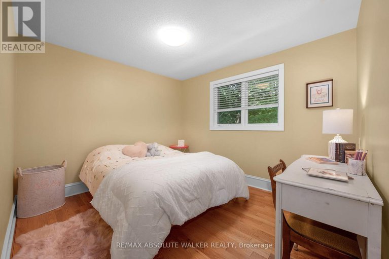 28811335/104-margaret-anne-drive/huntley-ward-south-east/ottawa/ontario/K0A1L0_28