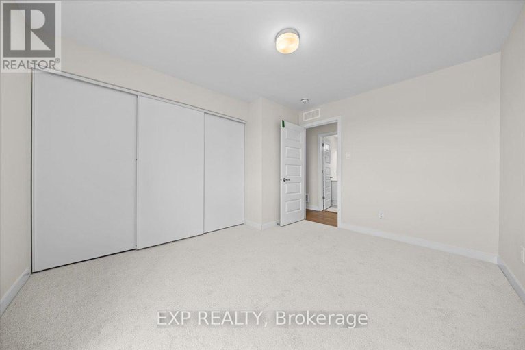 29350823/614-tobiano-private/stittsville-south/ottawa/ontario/K0A2Z0_18