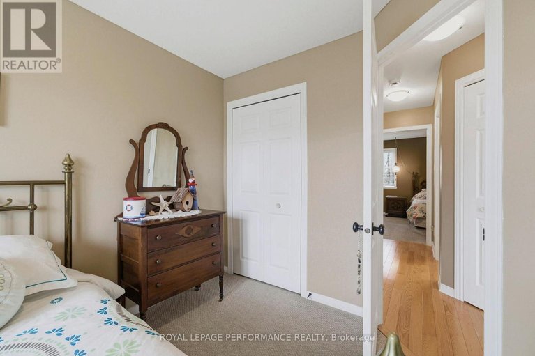 29593510/18353-lana-drive/south-glengarry-charlottenburgh-twp/south-glengarry/ontario/K6H7L9_30