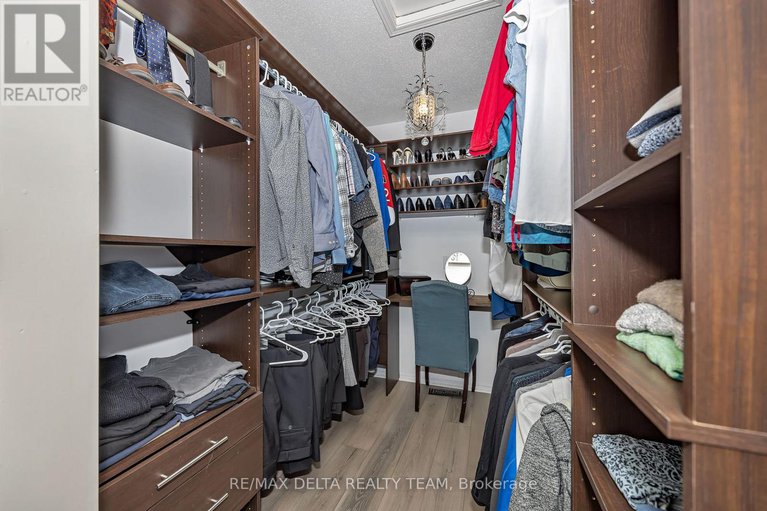 29375289/39-sunvale-way/barrhaven-east/ottawa/ontario/K2G6Y1_20