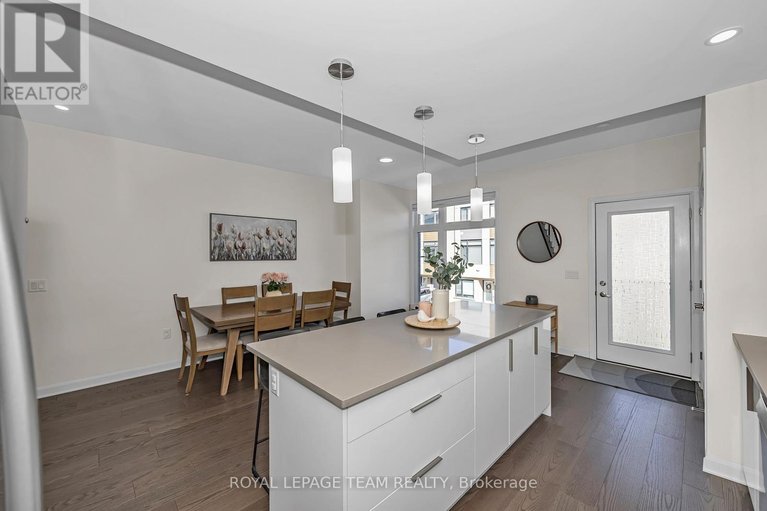 29671004/338-foliage-private/redwood-park/ottawa/ontario/K2H0C5_8