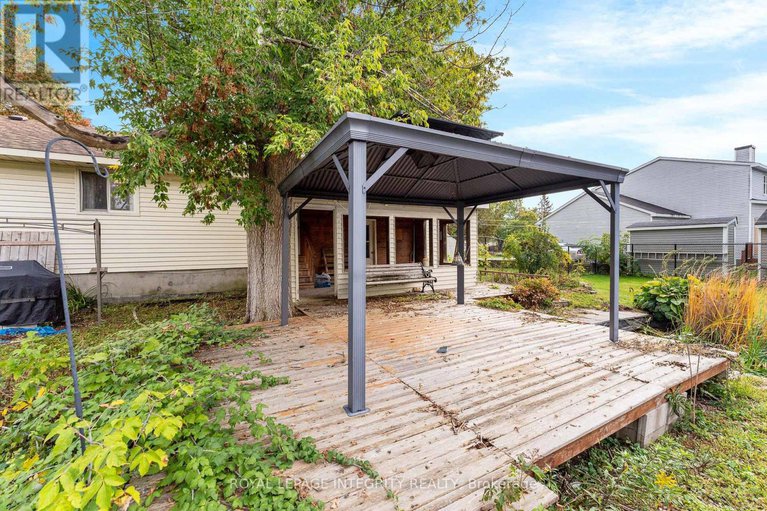 28928918/17-second-avenue/village-of-russell/russell/ontario/K4R1E2_22