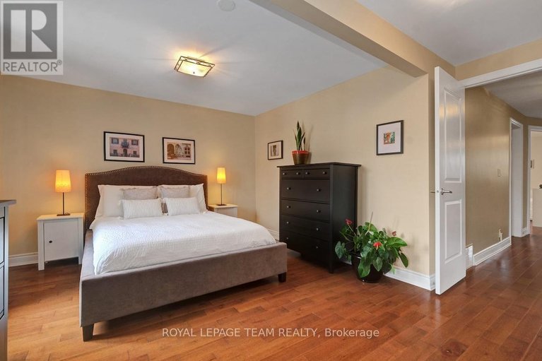 29460824/281-flora-street/ottawa-centre/ottawa/ontario/K1R5S1_24