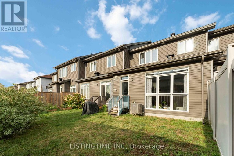 29440347/704-brian-good-avenue/riverside-southgloucester-glen/ottawa/ontario/K4M0C1_27