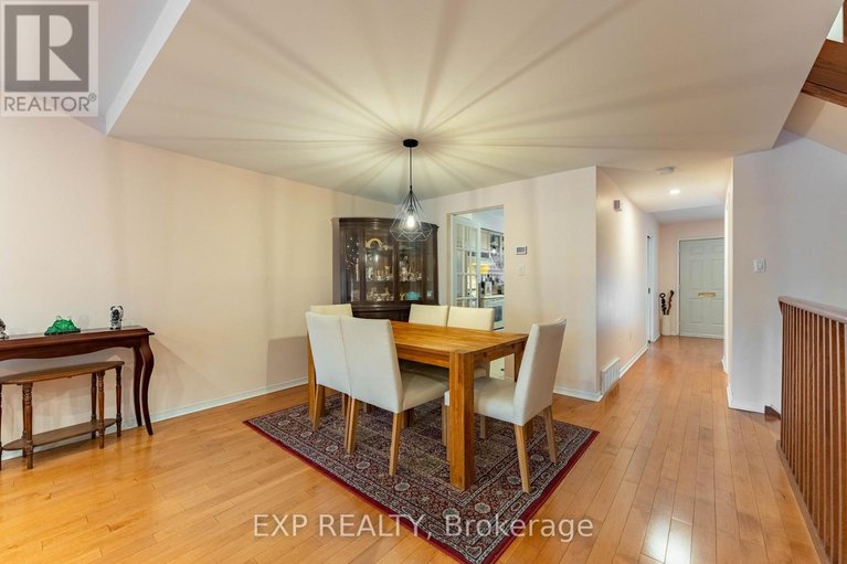 29423091/2-111-echo-drive/ottawa-east/ottawa/ontario/K1S5K8_9