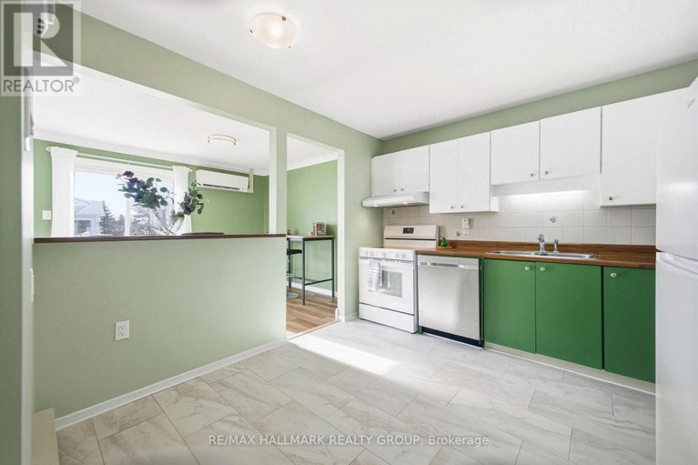 29368806/d-39-stonehaven-drive/bridlewood/ottawa/ontario/K2M1E3_17