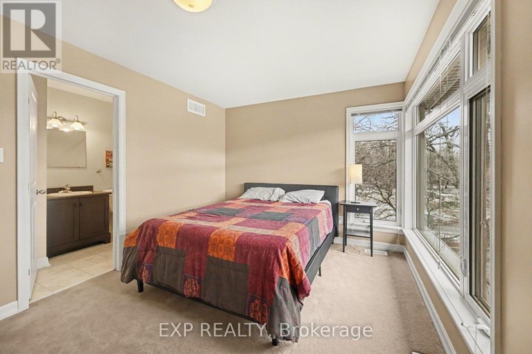 29468439/51-callaghan-private/beaverbrook/ottawa/ontario/K2K0A6_22