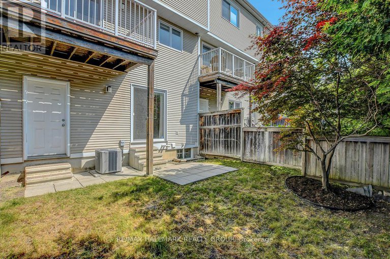 28576253/553-burleigh-private/cyrville/ottawa/ontario/K1J1J9_28