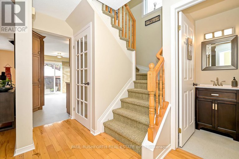 29034505/1853-sunland-drive/fallingbrookgardenway-south/ottawa/ontario/K4A3S8_20