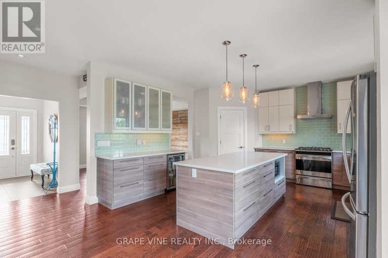 28463417/8055-craig-farm-drive/metcalfe/ottawa/ontario/K0A2P0_12