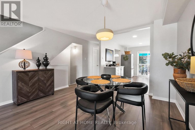 28668515/85-thornbury-crescent/centrepointe/ottawa/ontario/K2G6C4_11