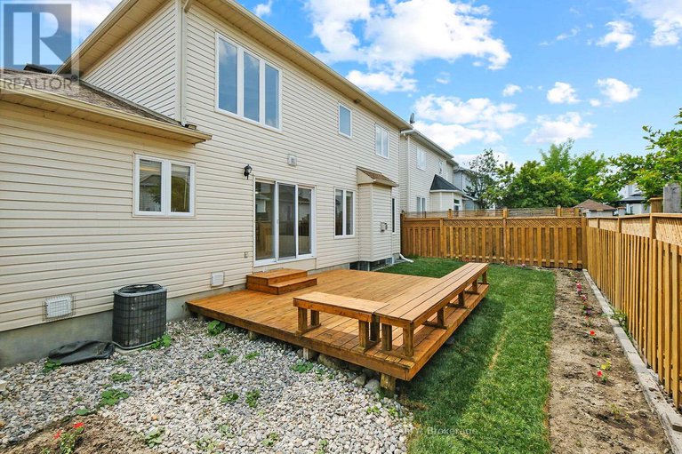 28482188/107-columbia-avenue/hunt-club/ottawa/ontario/K1V1Z3_48