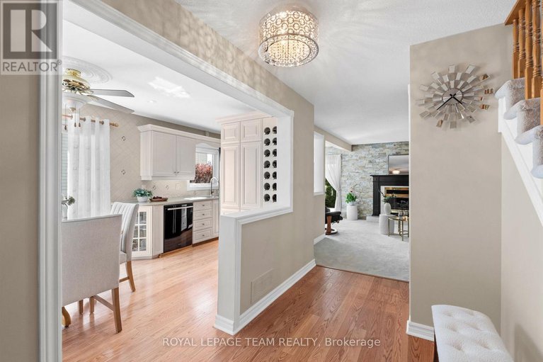 29026359/23-glacier-street/on-the-green/ottawa/ontario/K2J2M7_17