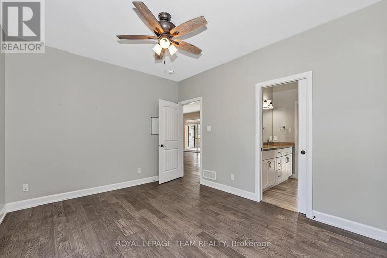 29134371/2500-kearns-way/osgoode-twp-north-of-reg-rd-6/ottawa/ontario/K4P1R9_20