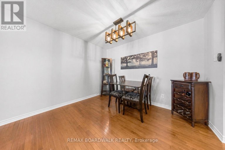 29677906/117-3265-st-joseph-boulevard/bilberry-creekqueenswood-heights/ottawa/ontario/K1E3Y2_16