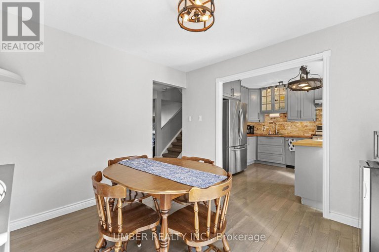 28981486/1130-st-emmanuel-terrace/convent-glen-north/ottawa/ontario/K1C2J7_22