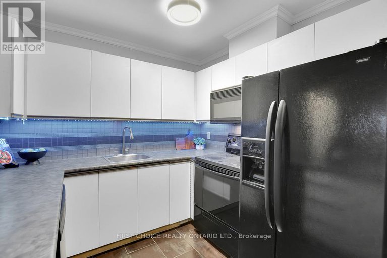 29142164/714-40-landry-street/vanier/ottawa/ontario/K1L8K4_14