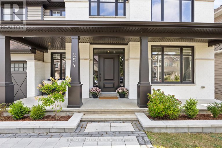 28811812/254-gracewood-crescent/blossom-parkkemp-parkfindlay-creek/ottawa/ontario/K1T0J1_2